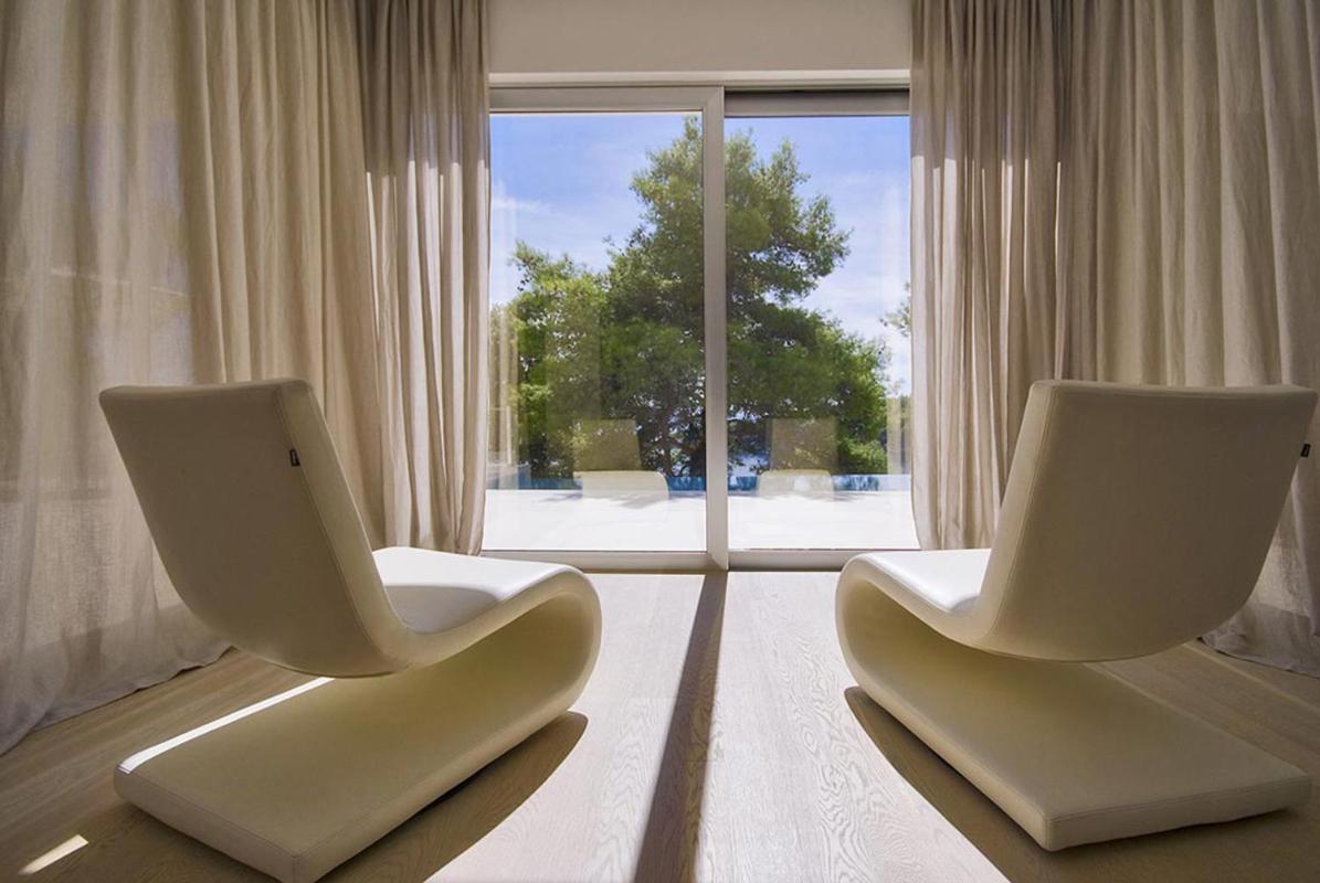 Luxury Seafront Villa My Dream With Private Pool, Jacuzzi And Staff At The Beach On Brac Island - Sumartin Selca  Exterior photo